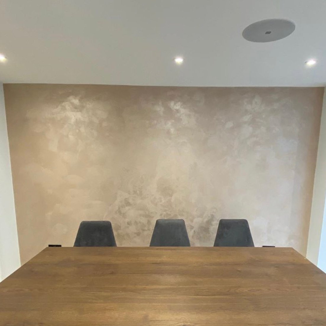 Metallic Velvet Effect Finish