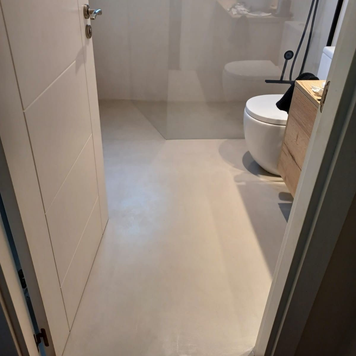 Microcement floor