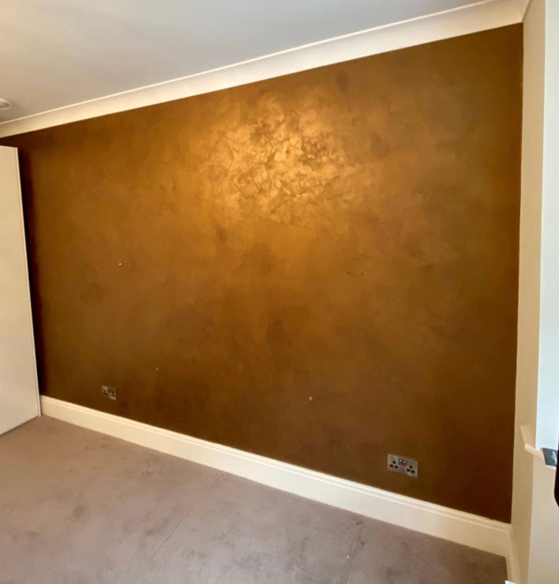 Velvet Gold Metallic Effect Plaster | Velluto