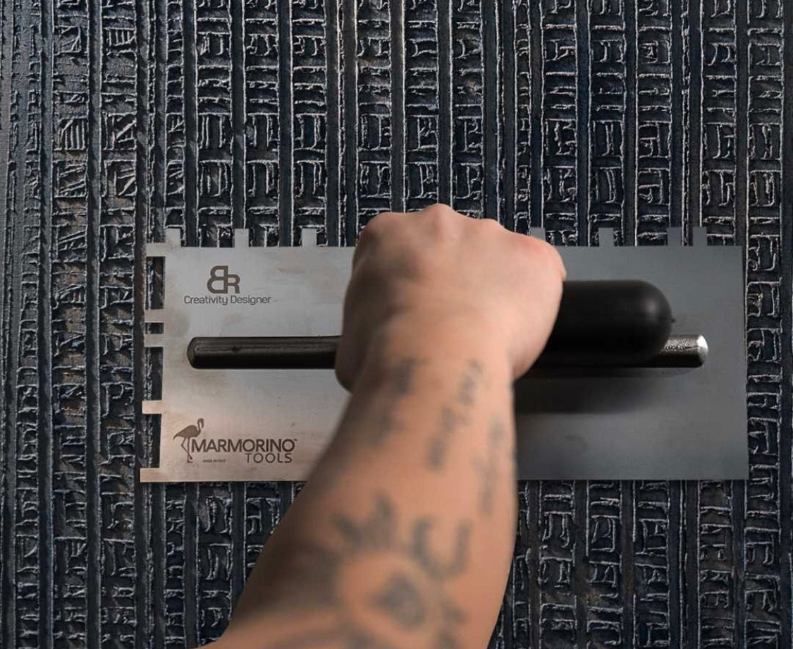 glyfo trowel from marmorino tools